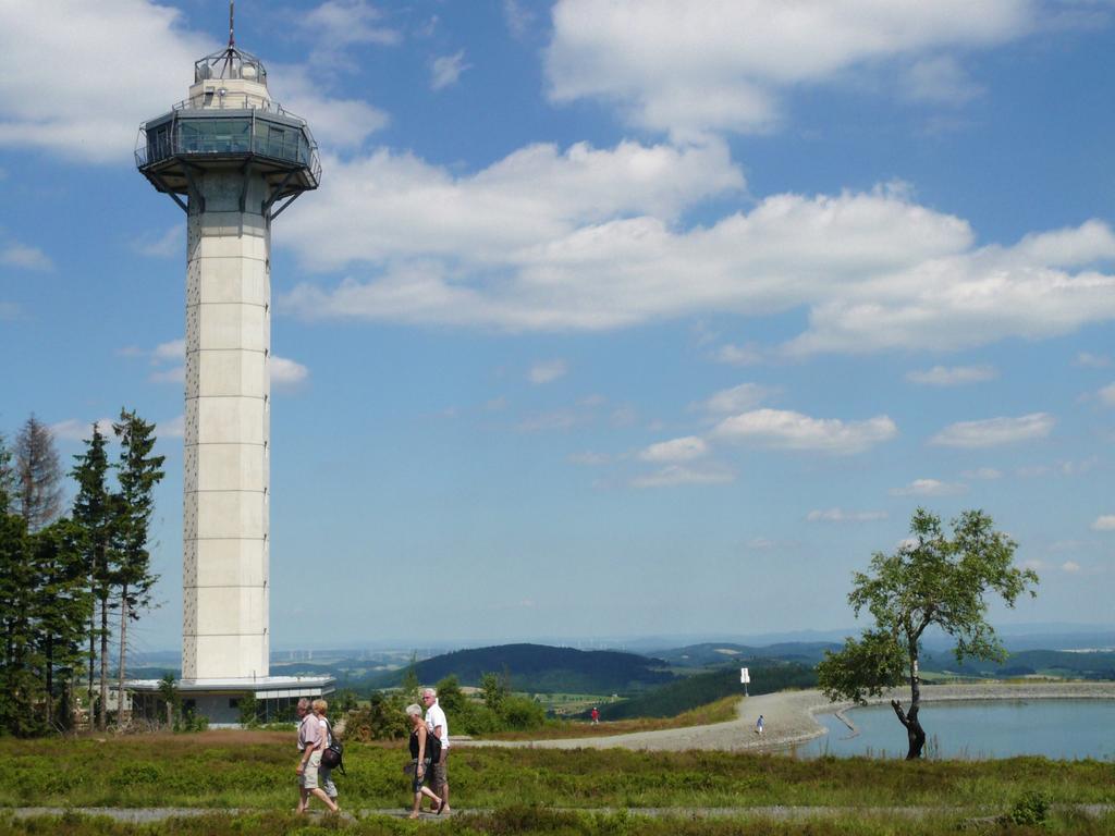 Komfort-Fewo Am Stryckteich Appartement Willingen  Buitenkant foto