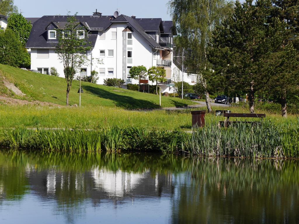 Komfort-Fewo Am Stryckteich Appartement Willingen  Buitenkant foto